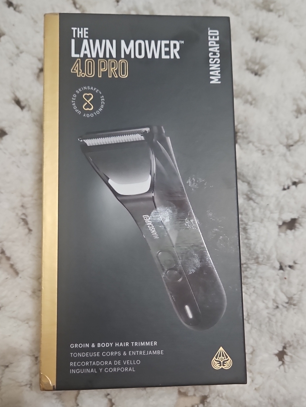 Manscaped The Lawn Mower 4.0 Pro Groin & Body Trimmer — Black & Gold